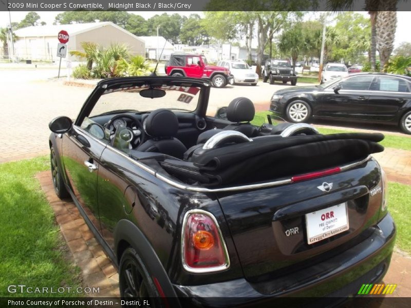 Midnight Black / Black/Grey 2009 Mini Cooper S Convertible