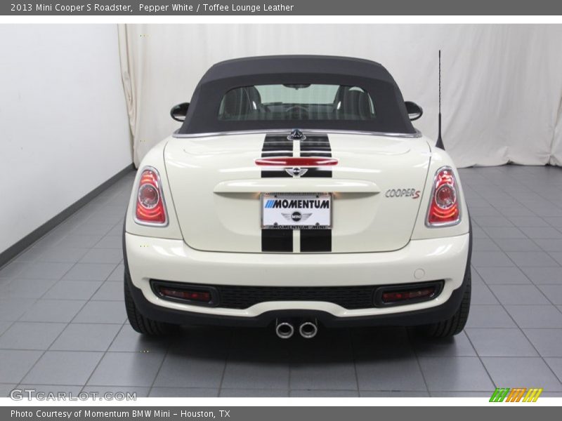 Pepper White / Toffee Lounge Leather 2013 Mini Cooper S Roadster