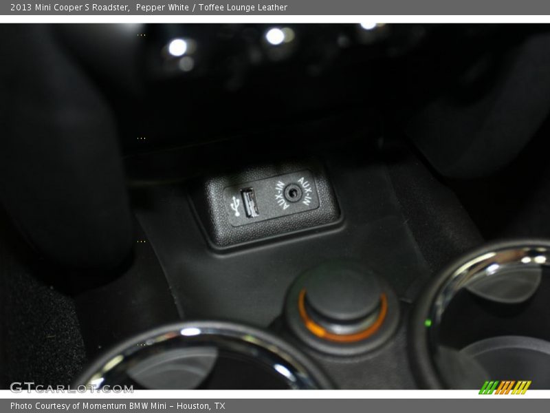 Pepper White / Toffee Lounge Leather 2013 Mini Cooper S Roadster