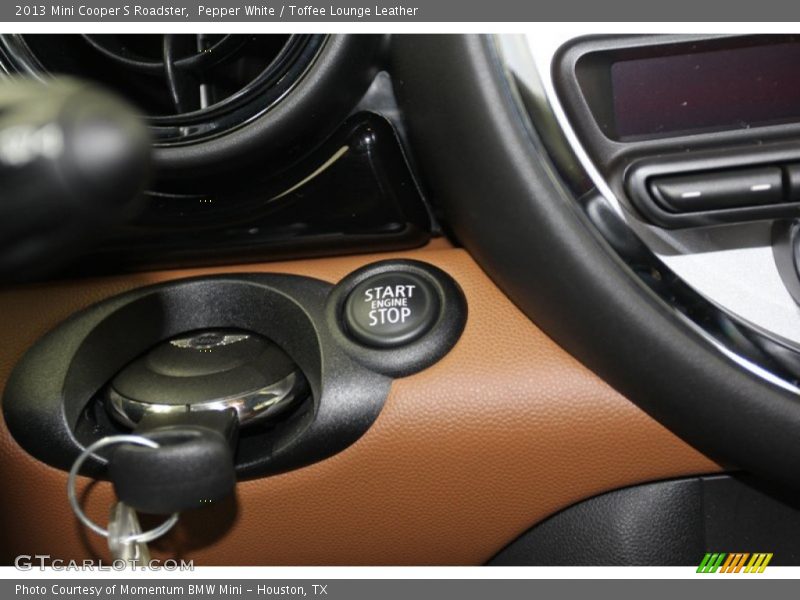 Pepper White / Toffee Lounge Leather 2013 Mini Cooper S Roadster