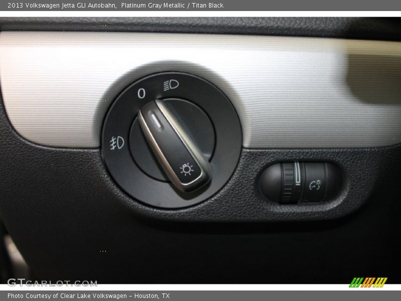 Platinum Gray Metallic / Titan Black 2013 Volkswagen Jetta GLI Autobahn