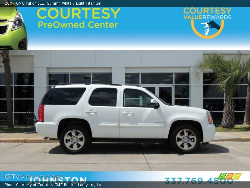 Summit White / Light Titanium 2007 GMC Yukon SLE