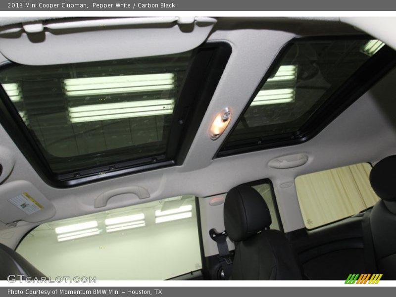 Pepper White / Carbon Black 2013 Mini Cooper Clubman