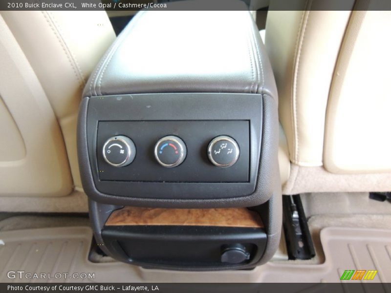 White Opal / Cashmere/Cocoa 2010 Buick Enclave CXL