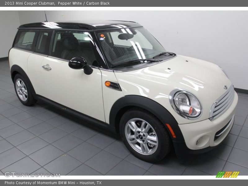 Pepper White / Carbon Black 2013 Mini Cooper Clubman