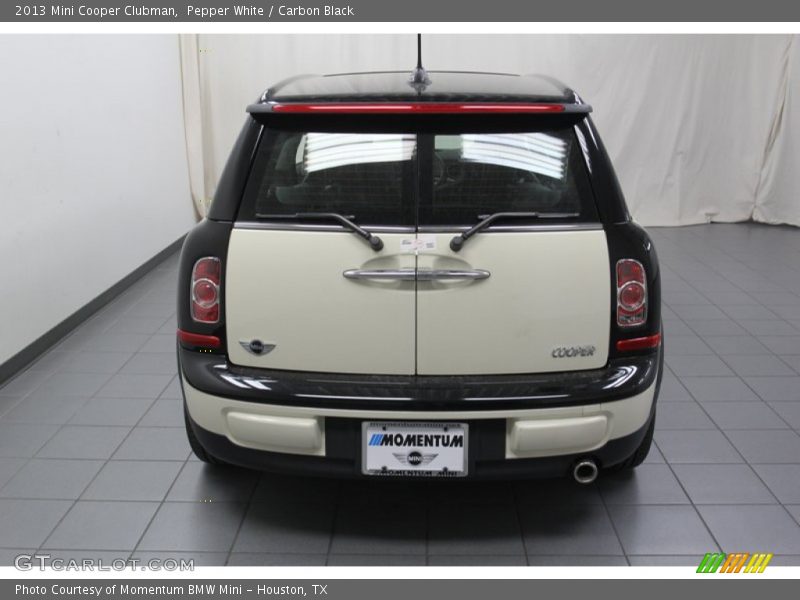 Pepper White / Carbon Black 2013 Mini Cooper Clubman