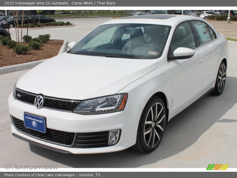 Candy White / Titan Black 2013 Volkswagen Jetta GLI Autobahn
