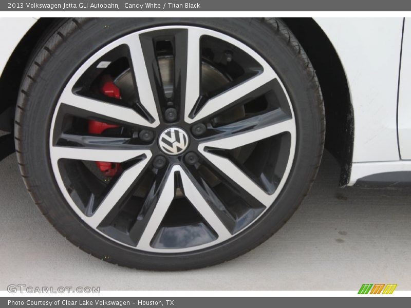Candy White / Titan Black 2013 Volkswagen Jetta GLI Autobahn