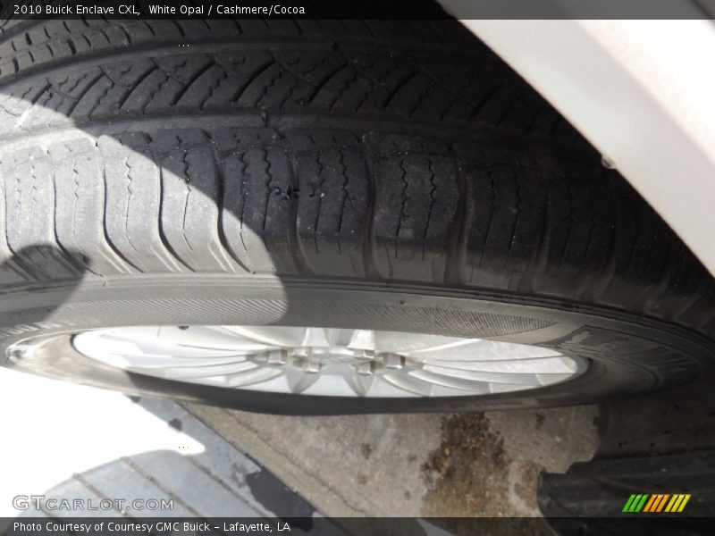 White Opal / Cashmere/Cocoa 2010 Buick Enclave CXL