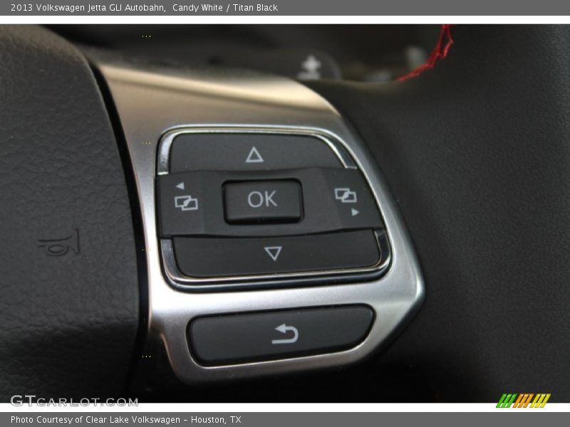 Candy White / Titan Black 2013 Volkswagen Jetta GLI Autobahn