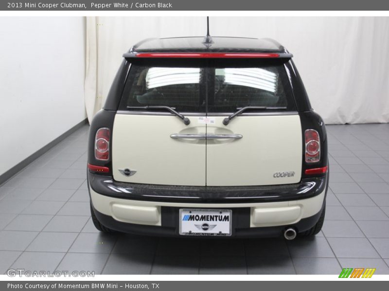 Pepper White / Carbon Black 2013 Mini Cooper Clubman