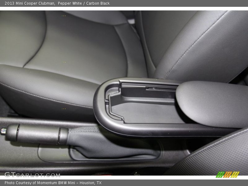 Pepper White / Carbon Black 2013 Mini Cooper Clubman