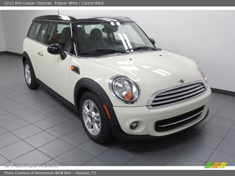 Pepper White / Carbon Black 2013 Mini Cooper Clubman