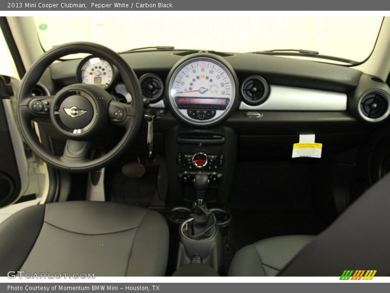 Pepper White / Carbon Black 2013 Mini Cooper Clubman