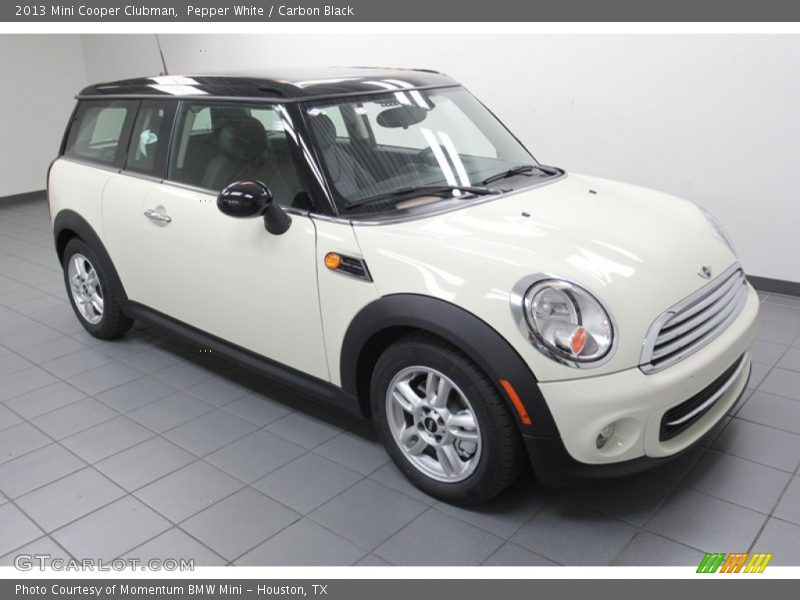 Pepper White / Carbon Black 2013 Mini Cooper Clubman