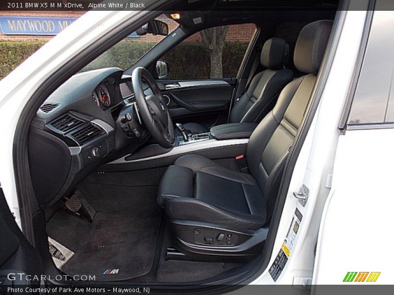 Alpine White / Black 2011 BMW X5 M M xDrive