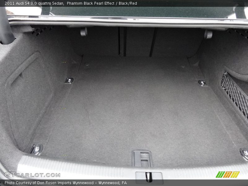  2011 S4 3.0 quattro Sedan Trunk