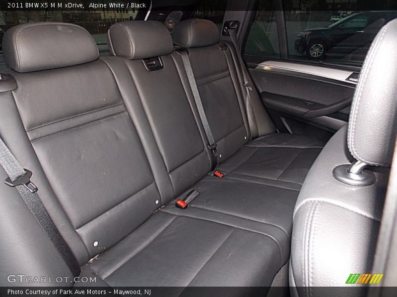 Alpine White / Black 2011 BMW X5 M M xDrive