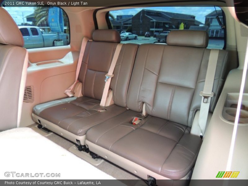 Onyx Black / Light Tan 2011 GMC Yukon SLE