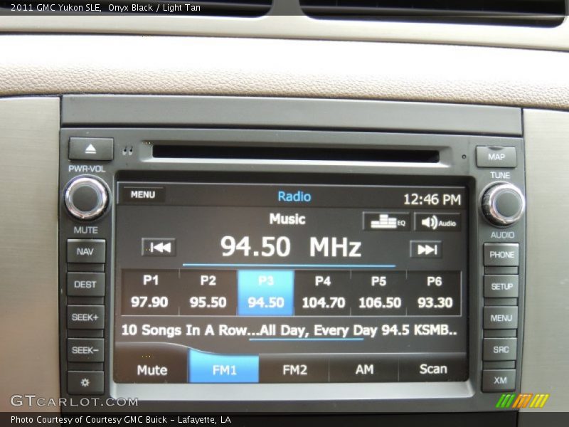 Onyx Black / Light Tan 2011 GMC Yukon SLE