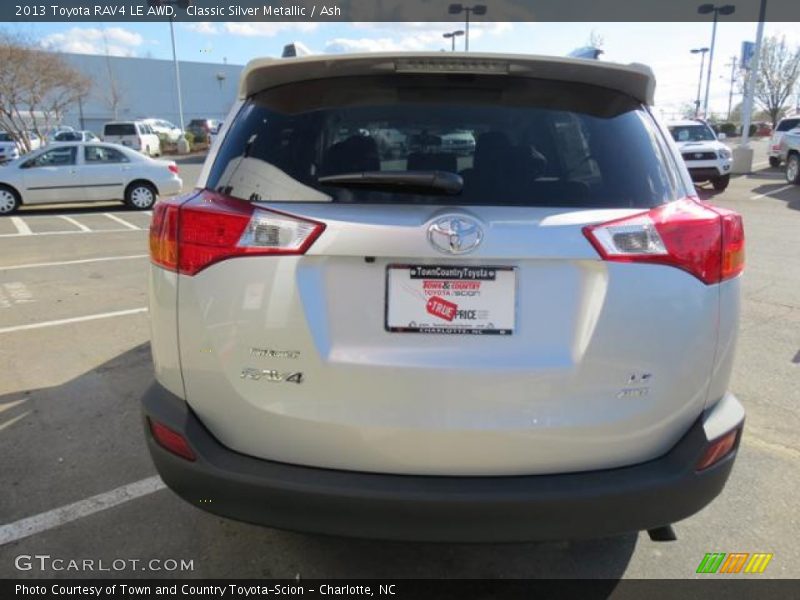 Classic Silver Metallic / Ash 2013 Toyota RAV4 LE AWD