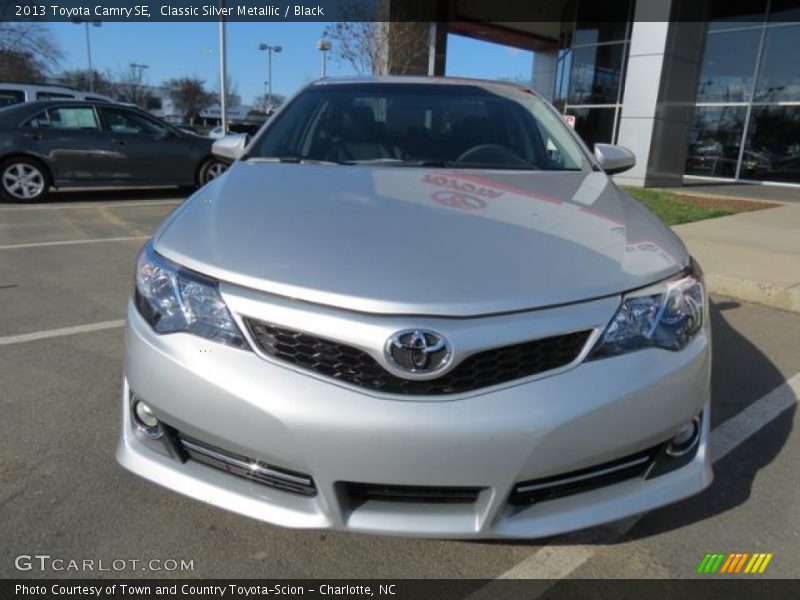 Classic Silver Metallic / Black 2013 Toyota Camry SE