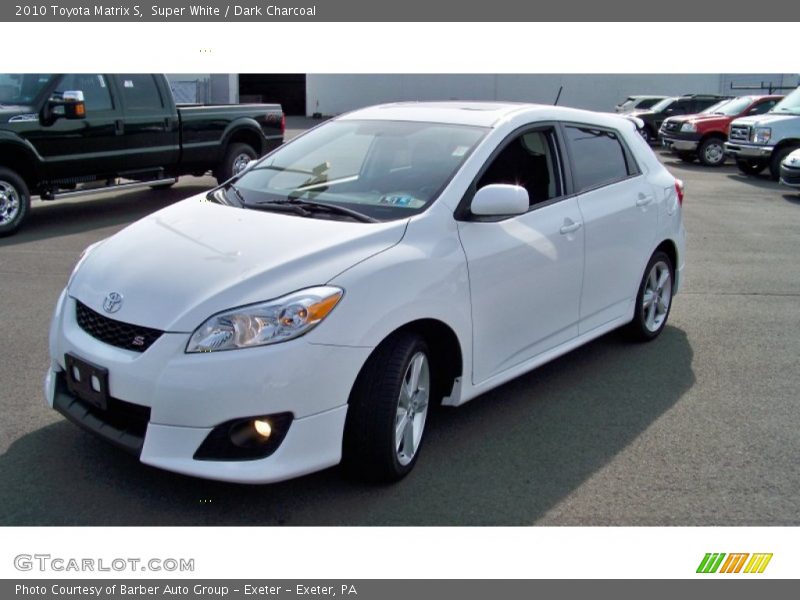 Super White / Dark Charcoal 2010 Toyota Matrix S