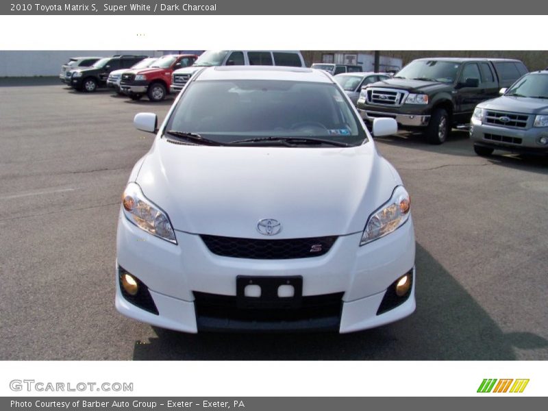 Super White / Dark Charcoal 2010 Toyota Matrix S