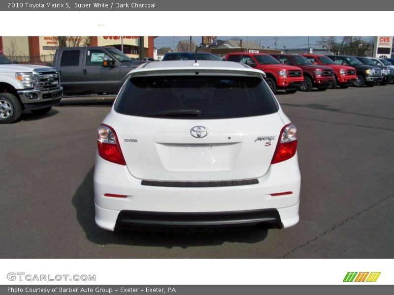 Super White / Dark Charcoal 2010 Toyota Matrix S