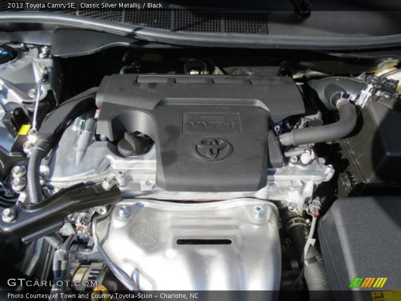 Classic Silver Metallic / Black 2013 Toyota Camry SE