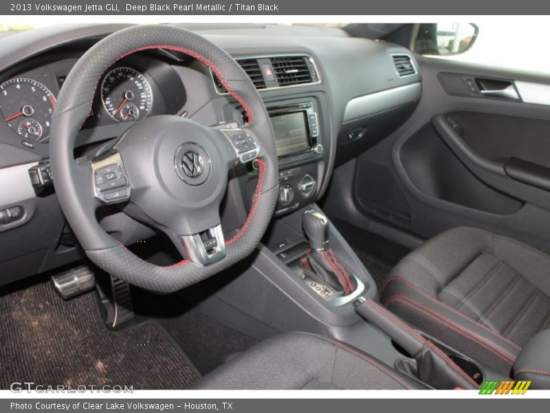 Deep Black Pearl Metallic / Titan Black 2013 Volkswagen Jetta GLI