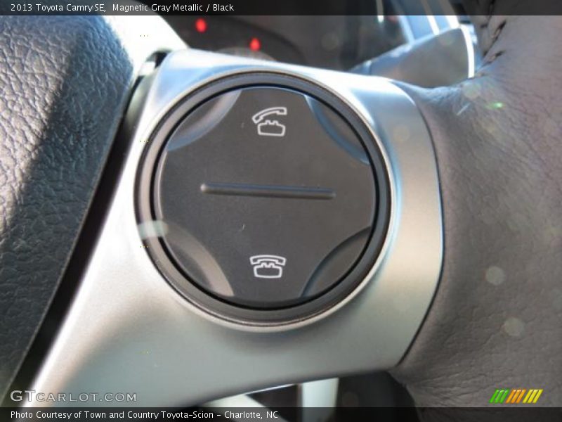 Magnetic Gray Metallic / Black 2013 Toyota Camry SE