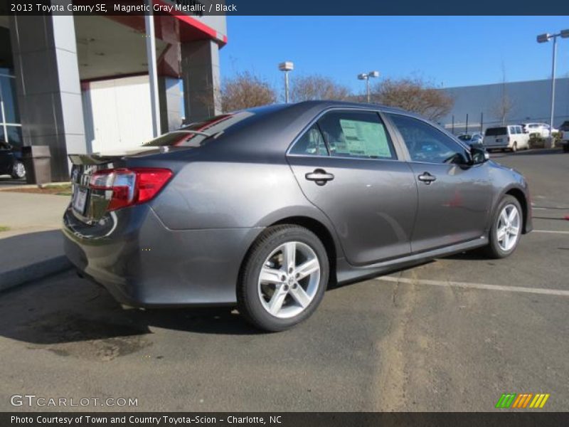 Magnetic Gray Metallic / Black 2013 Toyota Camry SE