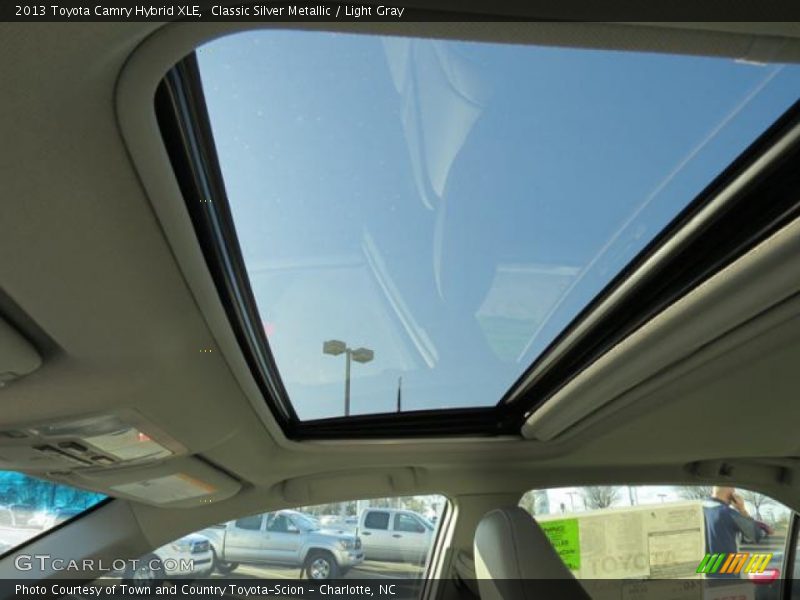 Classic Silver Metallic / Light Gray 2013 Toyota Camry Hybrid XLE