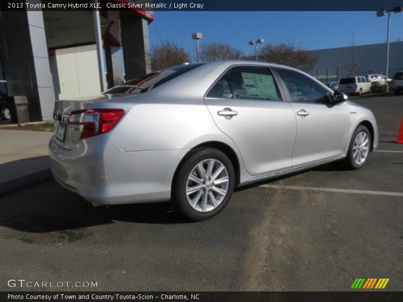 Classic Silver Metallic / Light Gray 2013 Toyota Camry Hybrid XLE