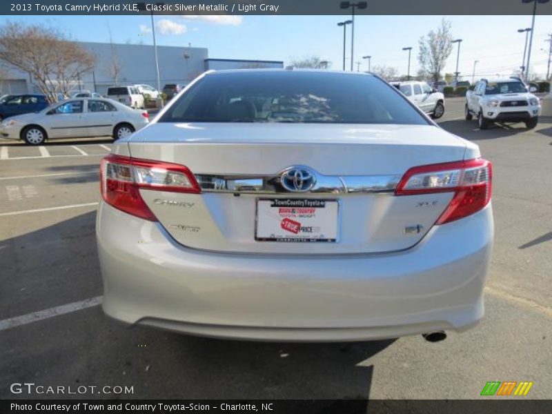 Classic Silver Metallic / Light Gray 2013 Toyota Camry Hybrid XLE