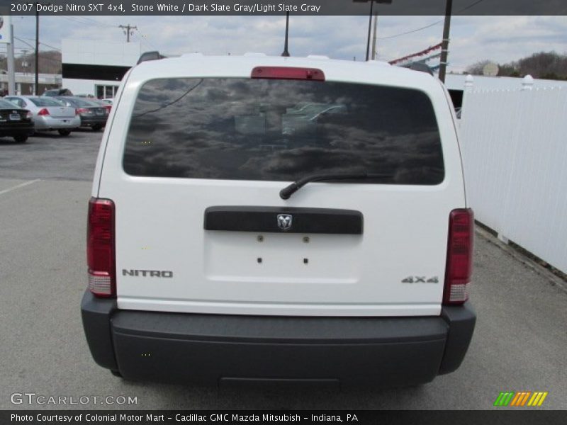 Stone White / Dark Slate Gray/Light Slate Gray 2007 Dodge Nitro SXT 4x4