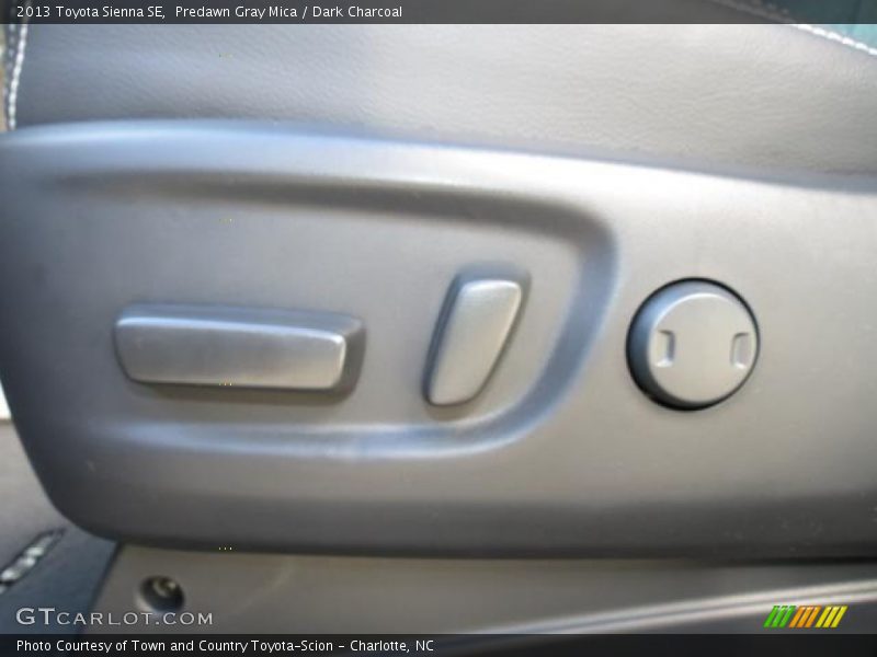 Predawn Gray Mica / Dark Charcoal 2013 Toyota Sienna SE