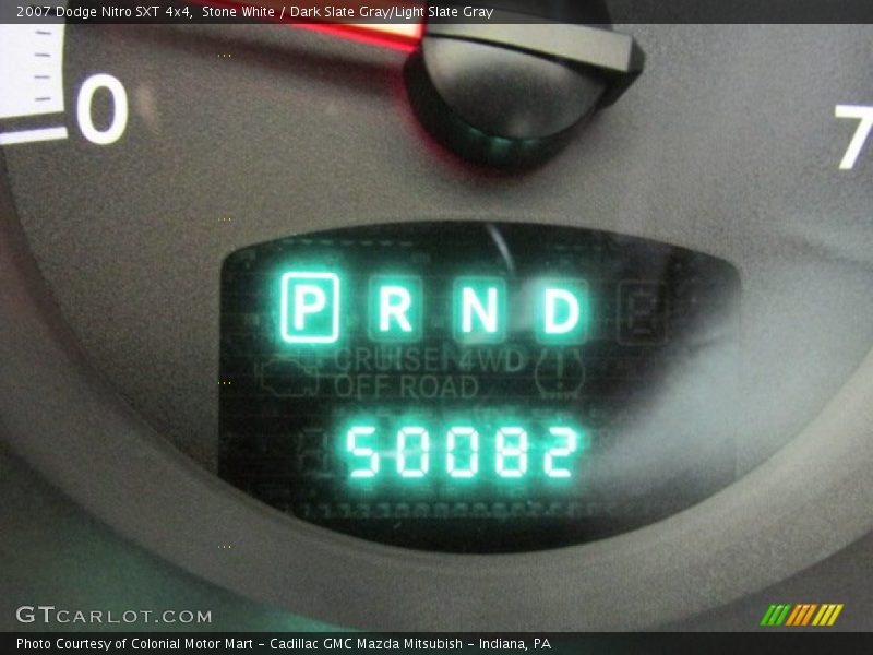 Stone White / Dark Slate Gray/Light Slate Gray 2007 Dodge Nitro SXT 4x4