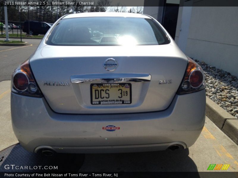 Brilliant Silver / Charcoal 2011 Nissan Altima 2.5 S