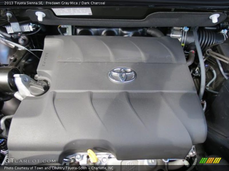 Predawn Gray Mica / Dark Charcoal 2013 Toyota Sienna SE