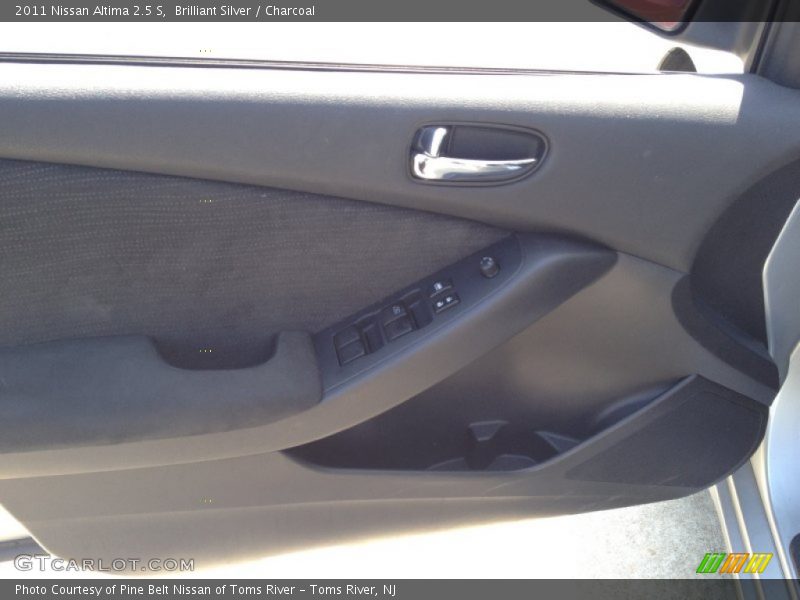 Brilliant Silver / Charcoal 2011 Nissan Altima 2.5 S