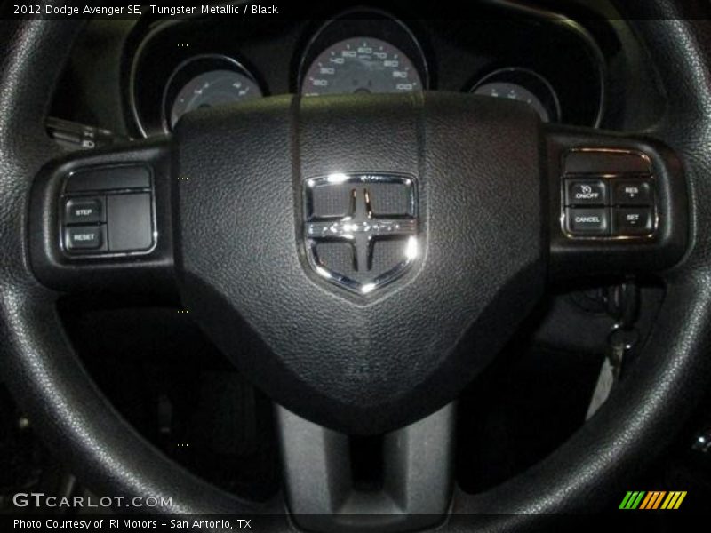 Tungsten Metallic / Black 2012 Dodge Avenger SE