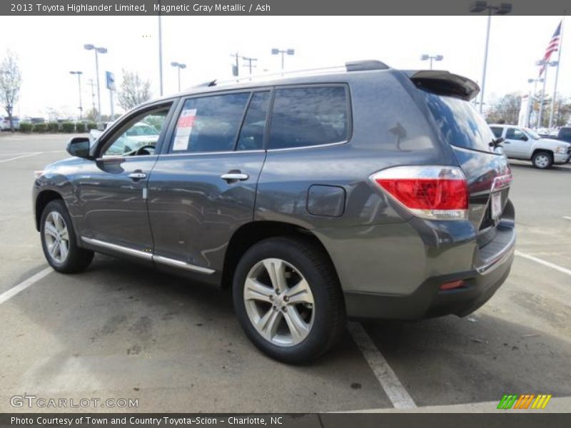 Magnetic Gray Metallic / Ash 2013 Toyota Highlander Limited