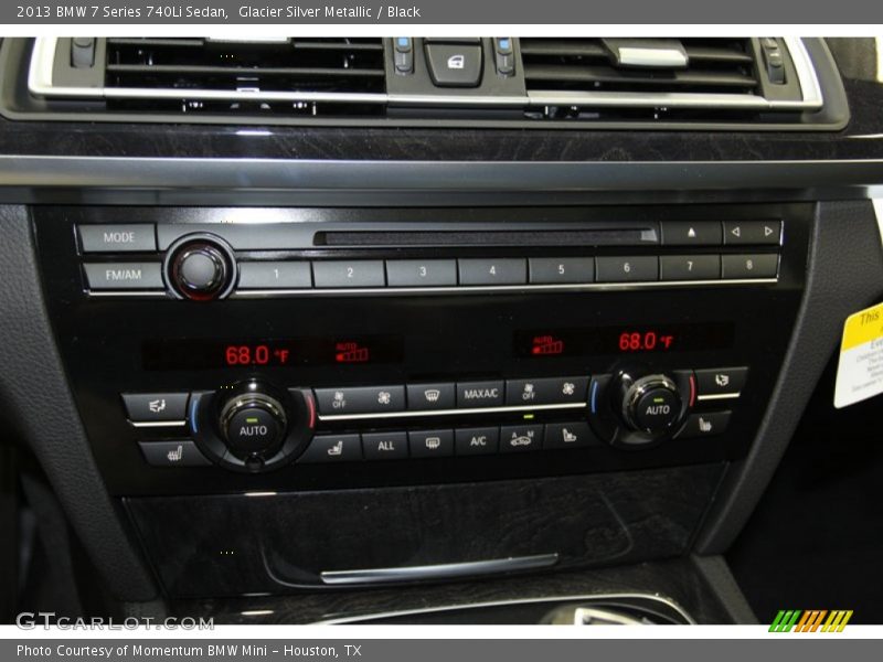 Controls of 2013 7 Series 740Li Sedan
