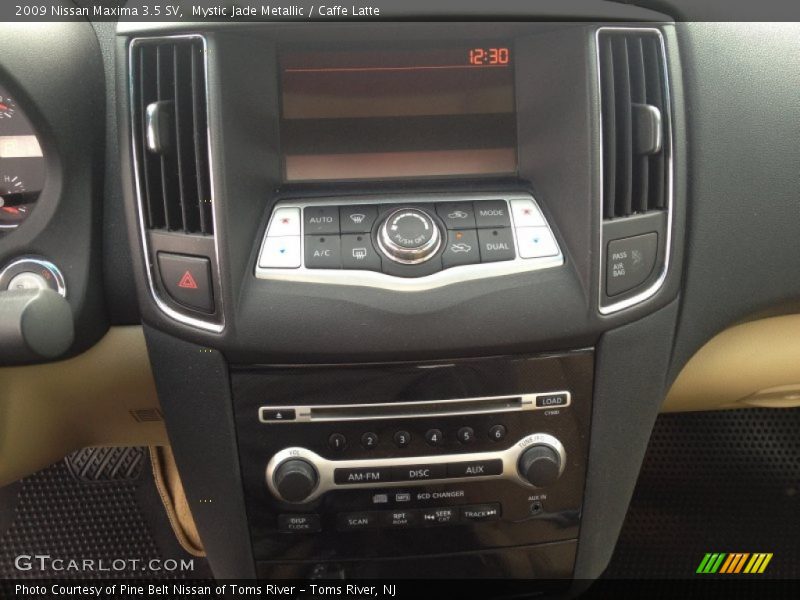 Mystic Jade Metallic / Caffe Latte 2009 Nissan Maxima 3.5 SV