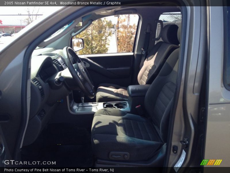 Woodland Bronze Metallic / Graphite 2005 Nissan Pathfinder SE 4x4