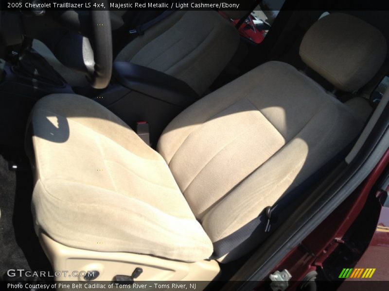 Majestic Red Metallic / Light Cashmere/Ebony 2005 Chevrolet TrailBlazer LS 4x4