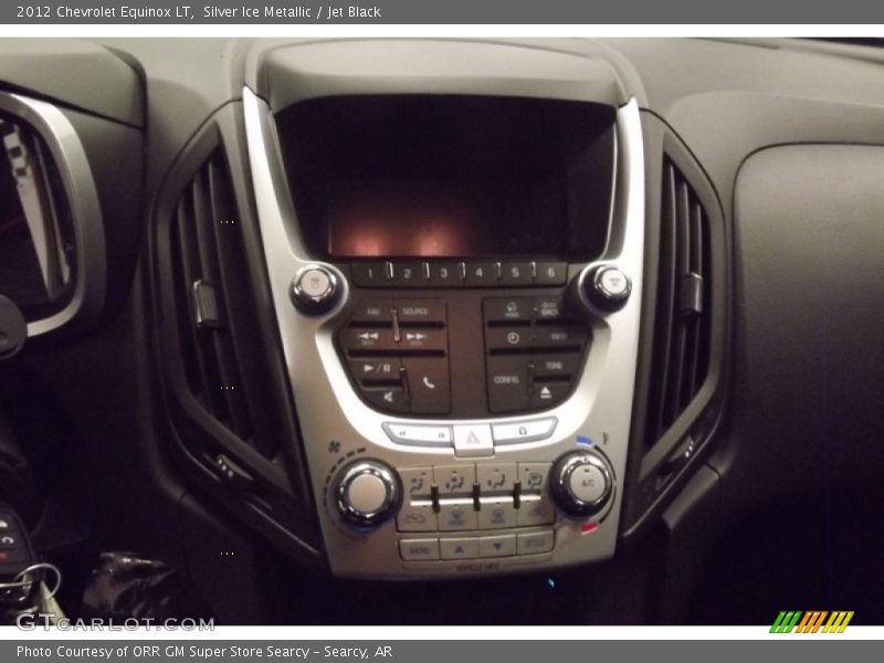 Silver Ice Metallic / Jet Black 2012 Chevrolet Equinox LT