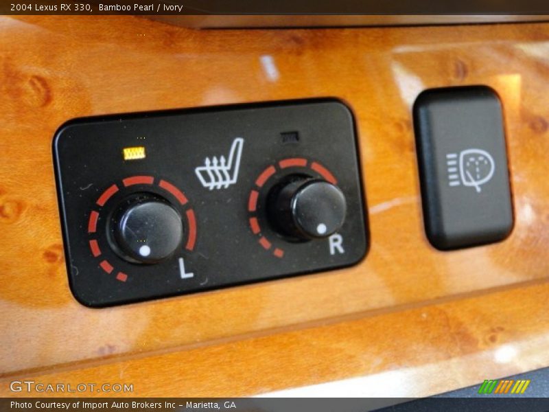 Controls of 2004 RX 330